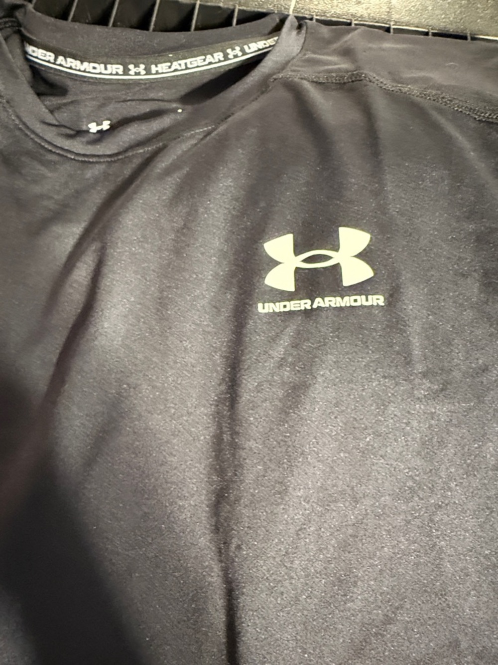 Under Armour Men's Dark Gray Long Sleeve Tee